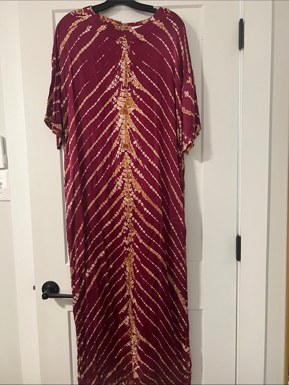 Maroon & Gold Maxi Dress - Relaxed Fit